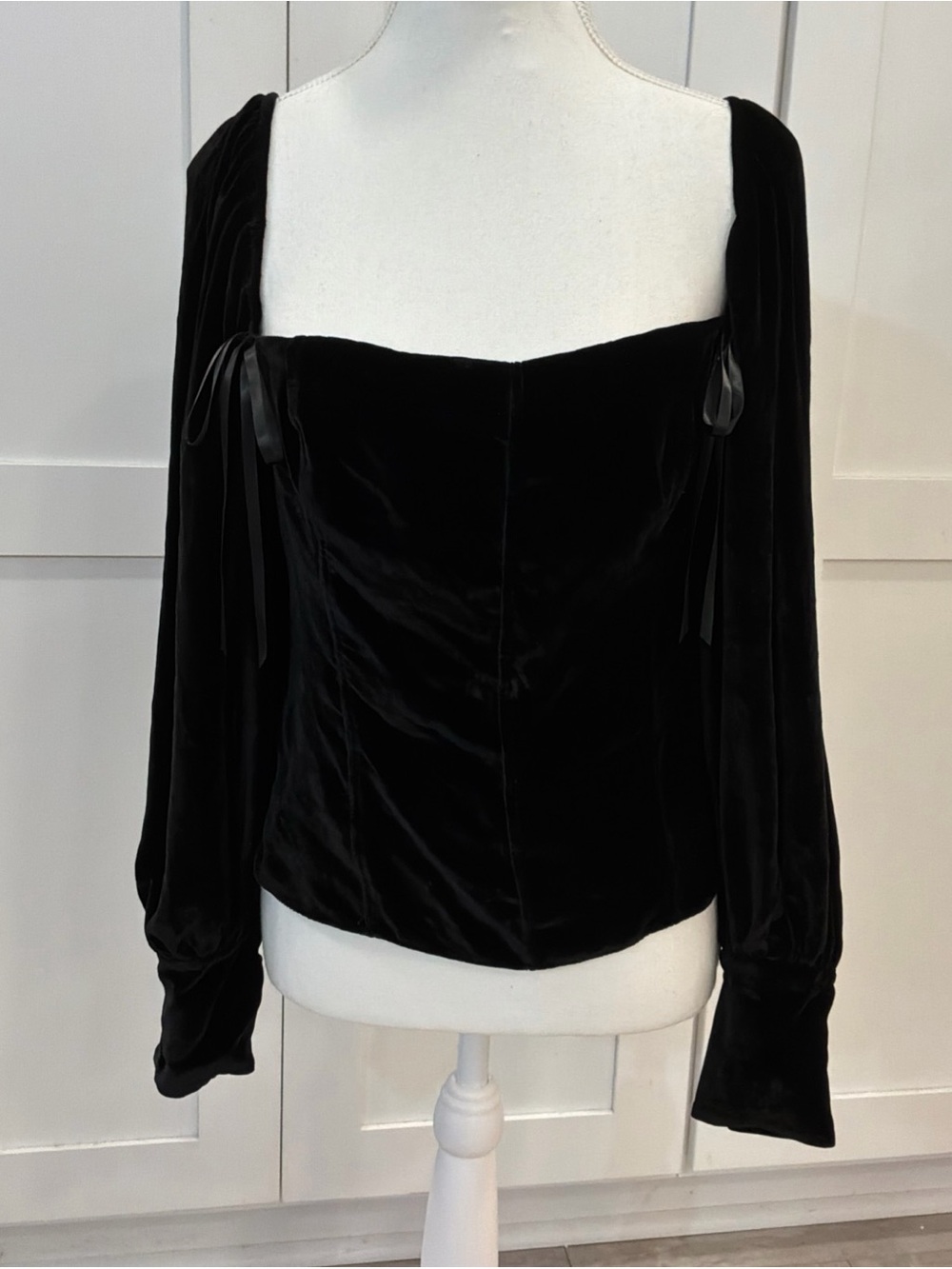 Reformation Velvet Square Neckline Black Silk Blend Puff Sleeve Blouse Top Sz 10